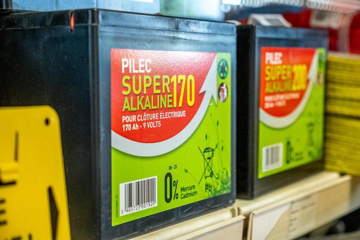 Comment choisir le bon électrificateur de clôture pour votre exploitation ? France